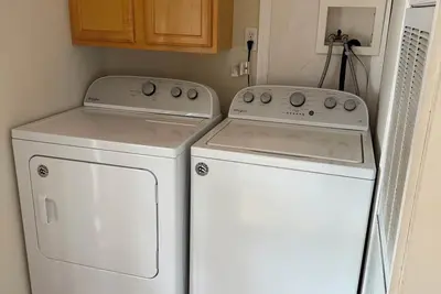 Image de Lakefront Getaway w/ Dock, Huge Deck & Unbeatable Sunset Views