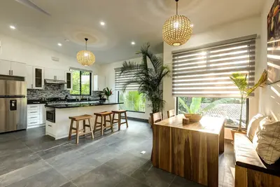 Image de Tucan: furnished apartment near the beach