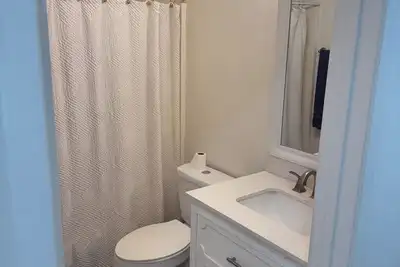 Image de Coachella room for rent available weekend one and 5 minutes walking distance