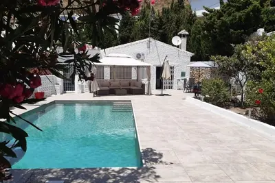 Image de Villa avec 3 chambres et piscine privée