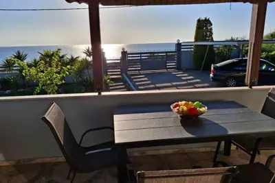 Image de Villa Mare Vista by RentalsPro - Nea Potidaia Halkidiki