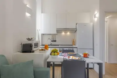 Image de Pomponazzi, 19 - Two-room apartment in the Bocconi area