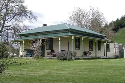 Image de Stunning Secluded Cabin on Fully Functioning Farm in Rangiwahia, New Zealand