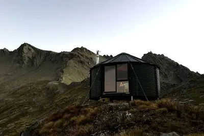 Image de Unique Dome Accommodation Situated on Mount Larkins in Glenorchy, New Zealand