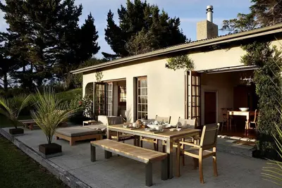 Image de Sunny Cabin Rental with a Patio near the Town Basin in Whangarei, North Island