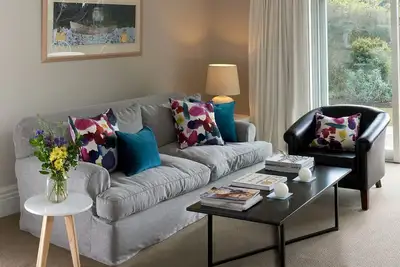 Image de A charming cottage retreat with space to settle in and stay awhile, New Zealand