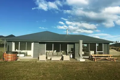 Image de Secluded Cottage Rental near Opuha Conservation Area in Fairlie, South Island