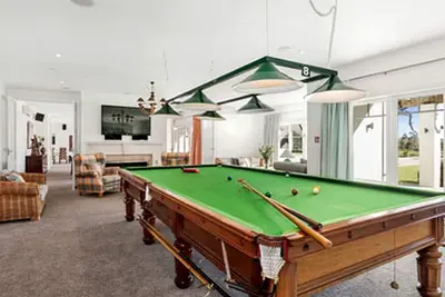 Image de Exquisite Suite with Views of Lake Karapiro in Cambridge, North Island