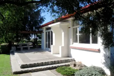 Image de Picturesque Holiday Rental for Five near Lake Wakatipu, New Zealand