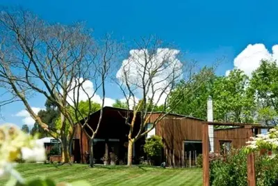 Image de Large Comfortable Cottage with Fireplace in Hawkes Bay, New Zealand