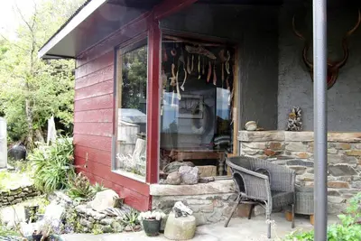 Image de Secluded Cabin Getaway near Punakaiki, South Island, New Zealand
