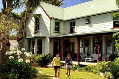 Image de Luxury All-Inclusive Waterfront Lodge Rental for Tasman Bay Holiday in Motueka, New Zealand