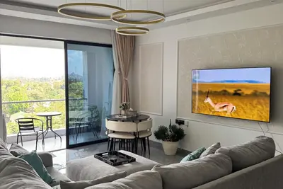 Image de Luxury 2br, sunrise view, pool, gym+24/7 security