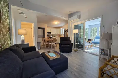 The Sandy Feet Retreat in Beach Dreams