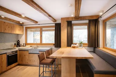 Image de SportLodge Racing Suite - by AlpenLuxus Collection