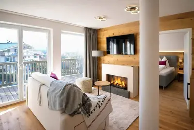 Image de Alpengondel Suite - by AlpenLuxus Collection