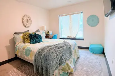 Image de Hottub | Covered Patio| Modern Rustic 2bd Retreat