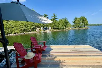 Image de Mermaid's Retreat - Caribou Lake Cottage