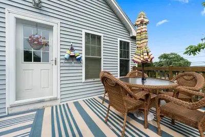 The Beacon at Barefoot