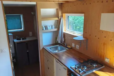 Image de Tiny house \"La Mignonette\". Evasion nature au cœur de la Matheysine