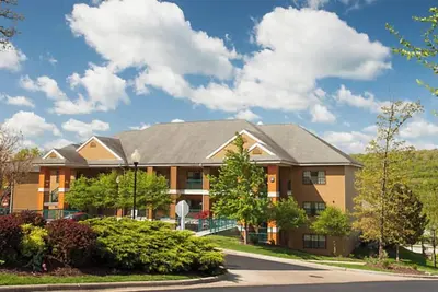 Image de 2br Family Retreat at The Falls Village - Pools, Kitchen, Mins to Branson