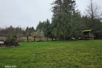 The Lilly Pad: 1 bedroom loft in charming Sequim