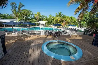 Image de 2br Unit in Marathon