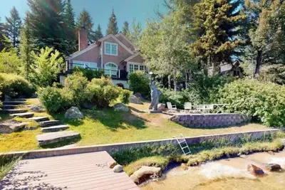 Image de Liberty Point Beach House on Payette Lake-Private Dock/Beach