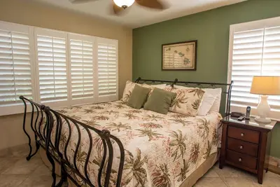 Image de Charming Ground Floor Royal Mauian 2-bedroom/2-bath unit