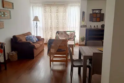 Image de Modern 3-bedroom apartment with parking and elevator families, friends