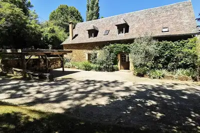 Image de Maison de caractère typique du Périgord Noir 9 personnes
