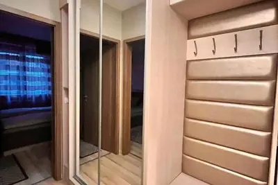 Image de 3 bedroom Apartment close to Corvin boulevard