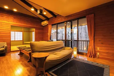 Image de Clarence  A private villa in Kitakaruizawa where  / Agatsuma County Gunma