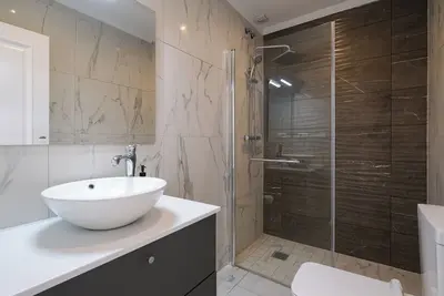 Image de Spacious 8-bedroom villa in perfect Fuengirola with private pool