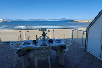 Image de Appartement Vista Mar avec vue sur mer, internet gratuit et garage.