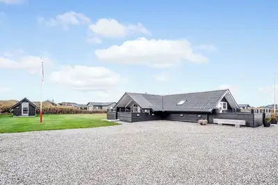 Image de Lovely holiday home close to Søndervig town and the North Sea.