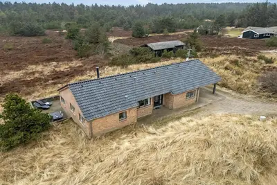 Image de Lovely holiday home with Hot tub, sauna and space for 8 people