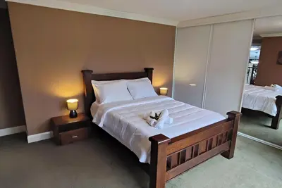 Image de Sattva-Prana: Kenthurst Luxury 5-Acre Estate in Hills District 45 min to Sydney