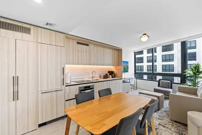Image de Stylish Downtown Miami Condo | Pool & Gym
