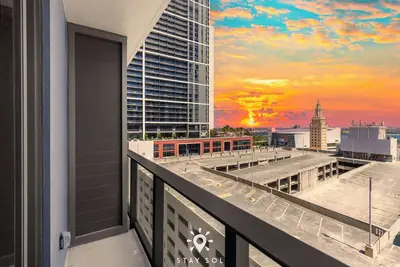 Image de Smart Luxe Studio with Views in Downtown