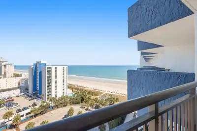 Image de Bluewater Breeze Ocean View Resort Getaway