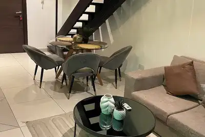 Image de Feel at Home the Moment You Arrive.