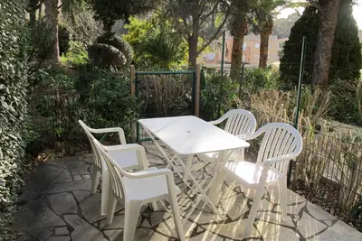 Image de Appartement 2 pièces en rez-de-jardin proche plage du Tiki
