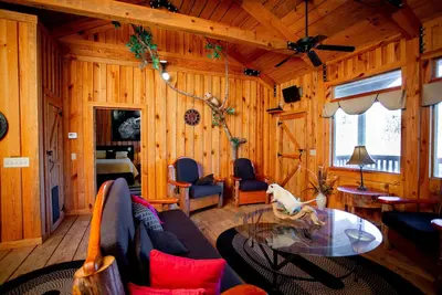 Image de Flat Creek Lodge Possum Cottage 1 hr 15 min form Augusta National