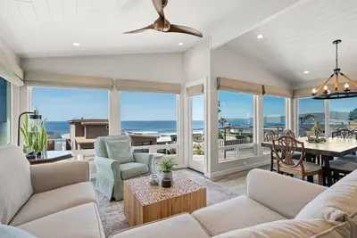 Image de A Taste of Authentic Cayucos Living, Steps from the Beach with Sweeping Ocean Vi