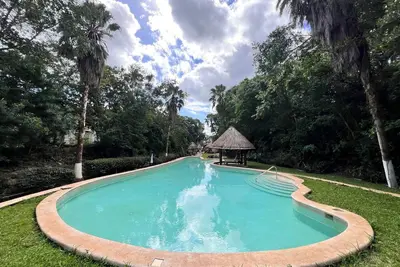 Image de Cozy Home with Private Pool | 2bd 3br