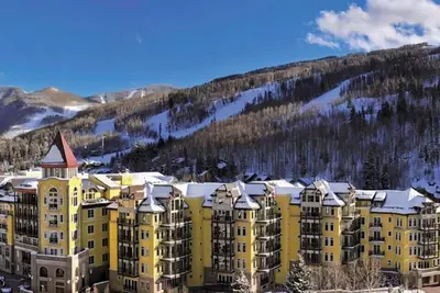 Image de 2-bedroom resort in pleasant Vail with fitness room
