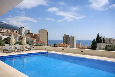 Image de Residance with pool, sauna and free garrage