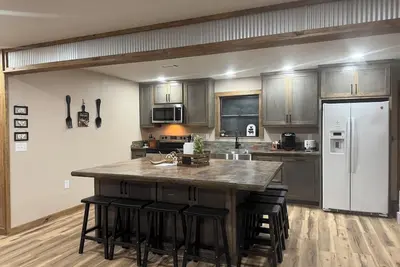 Image de Ozark Retreat: SxS Paradise! Sleeps up to 12 - [See Nightly Rate Details Below]