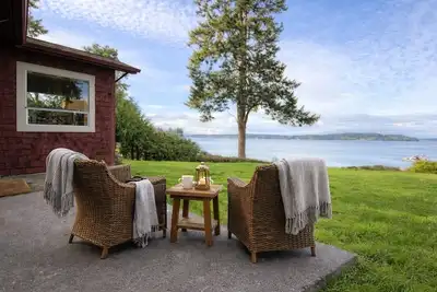 Image de Private Beach Cabin w/ Sunset Views, Firepit & Puget Sound Access